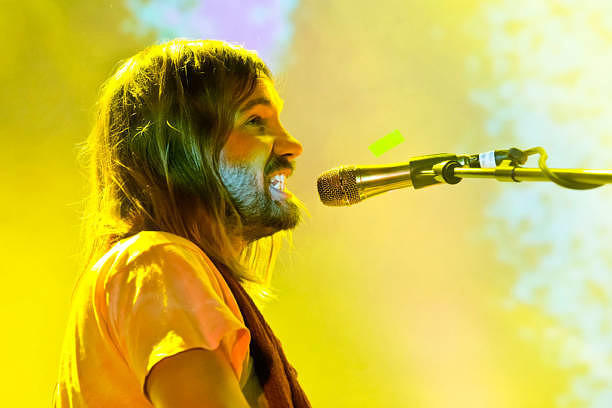 Tame Impalas Neuer Song Kevin Parker Erteilt Seinem Verstorbenen Vater