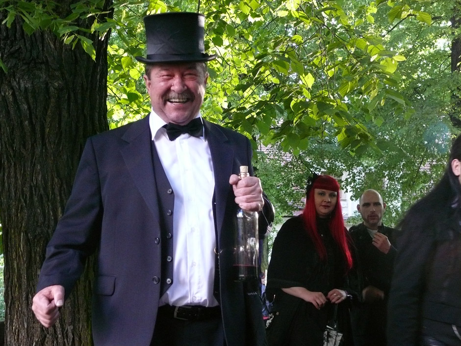 Wave-Gotik-Treffen 2013 - das schwarzbunte Publikum