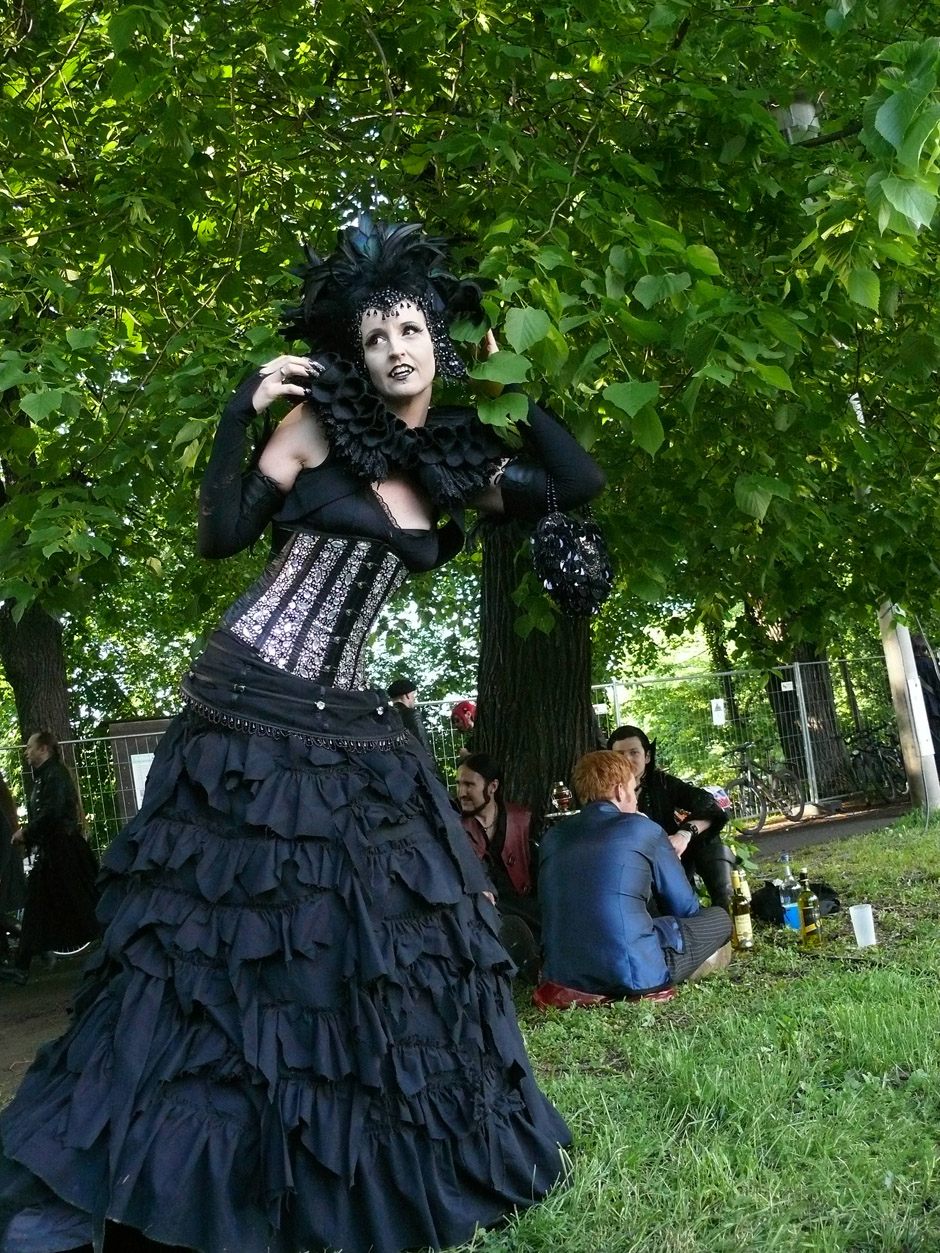 Wave-Gotik-Treffen 2013 - das schwarzbunte Publikum