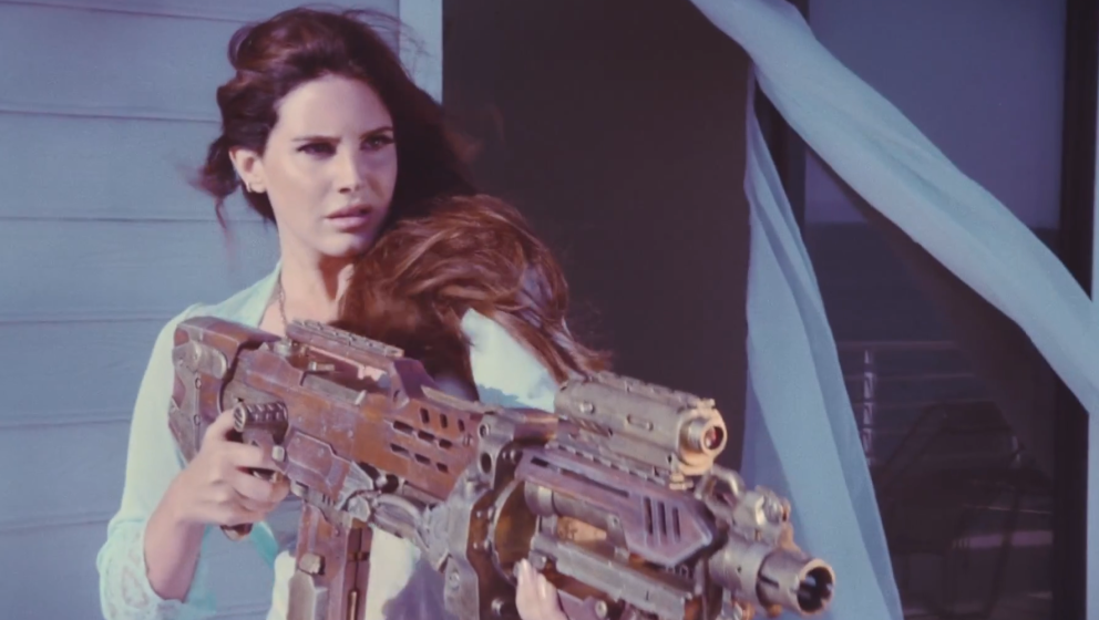 Lana Del Rey Zeigt Video Zu „high By The Beach“