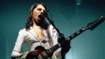 PJ Harvey bei einem Konzert in London.