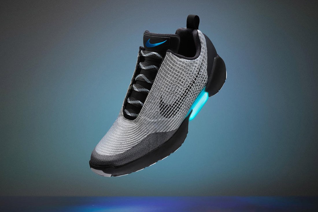 faillissement rechtbank Trekker Nikes selbstschnürende Schuhe kommen im November - Musikexpress