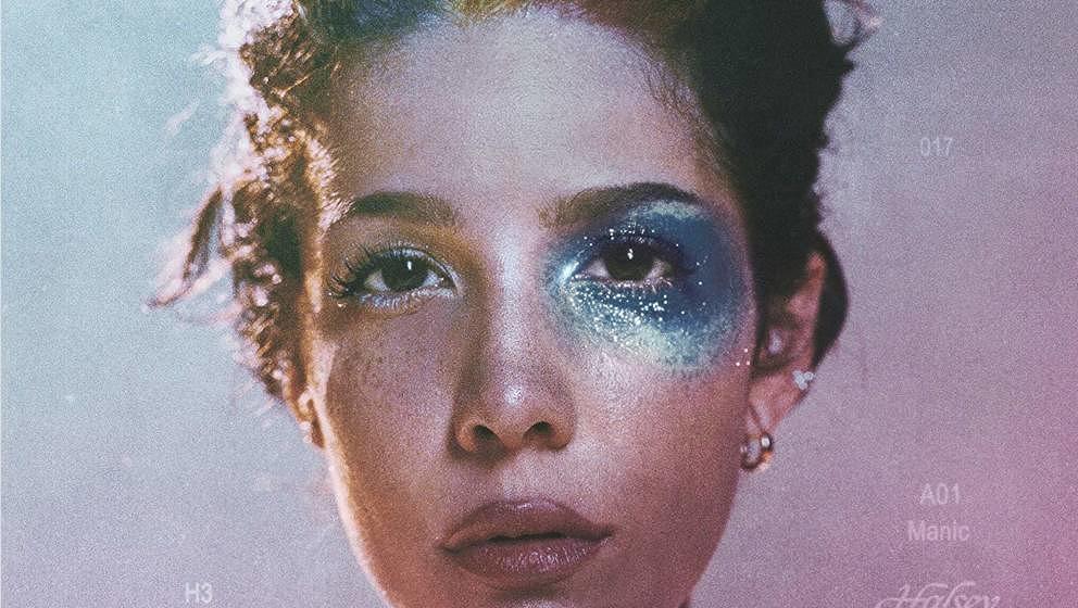 Next photo of Halsey