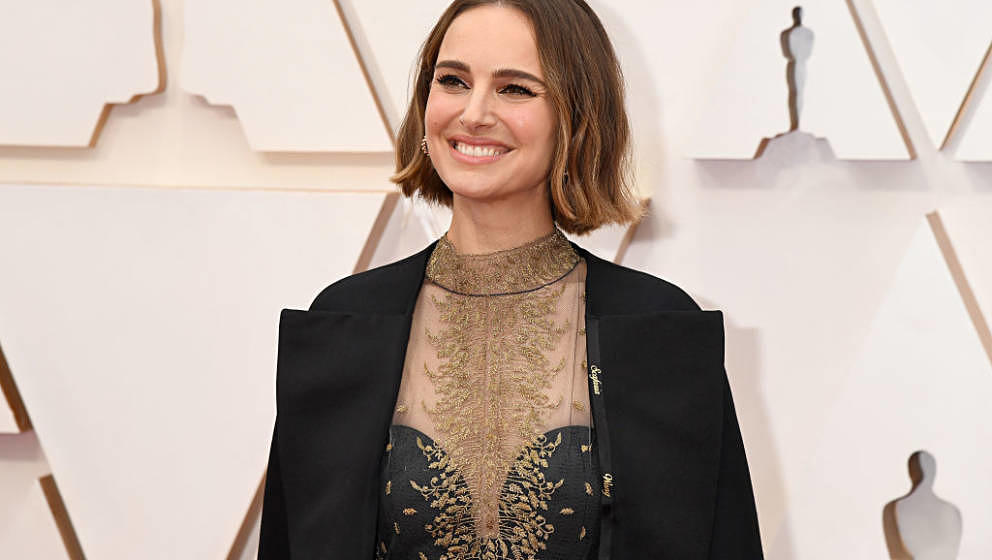 Natalie Portman zeigt mit Outfit ihre Wut auf die Oscars 2020