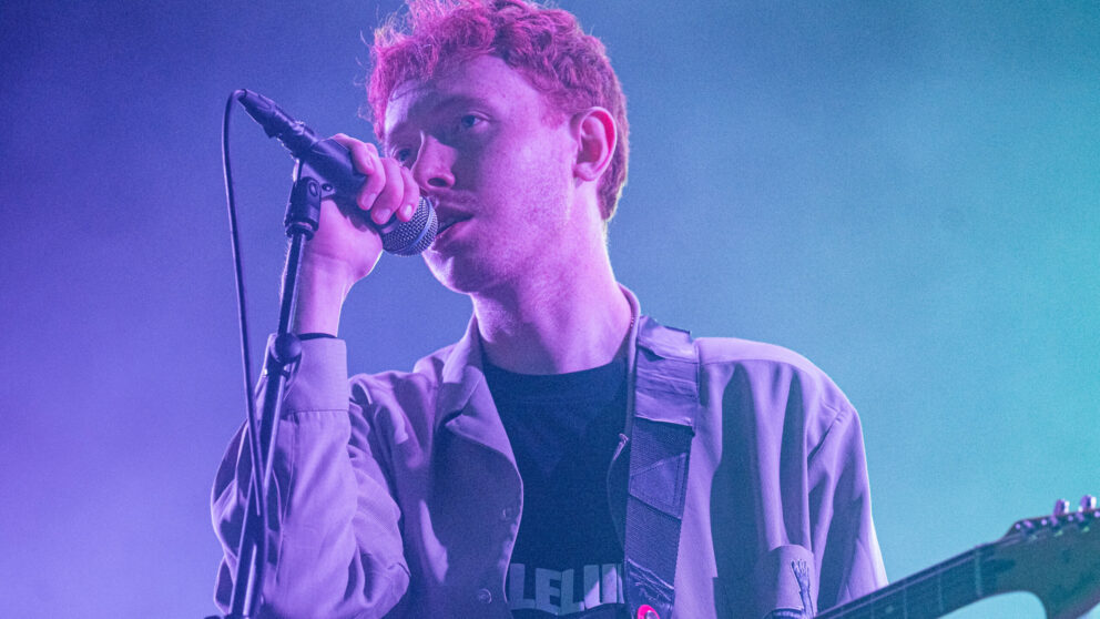 King Krule Kurzfilm gibt rare TourlebenEinblicke hier ansehen