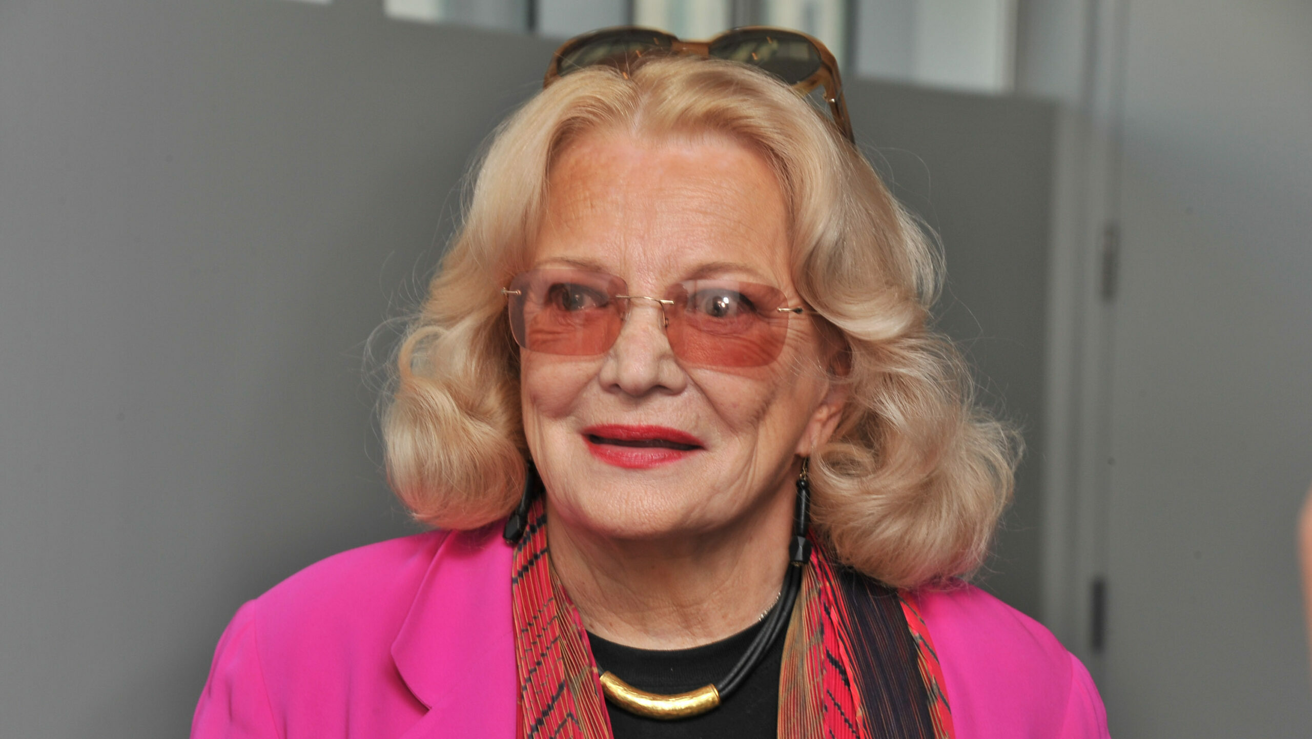 Die Schauspielerin Gena Rowlands nimmt an einem Gespräch in der TIFF Bell Lightbox am 14. Juli 2011 in Toronto, Kanada teil