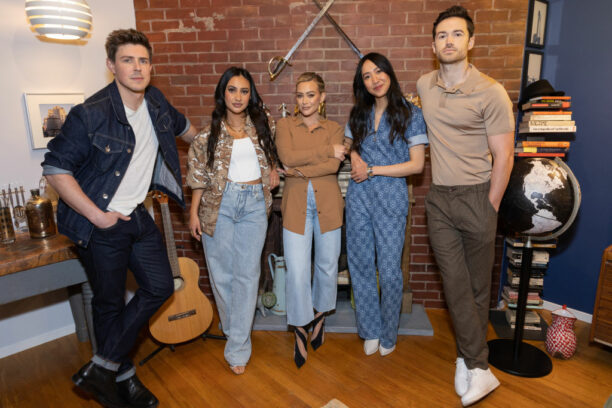 LOS ANGELES, CALIFORNIA - MARCH 10: (L-R) Chris Lowell, Francia Raisa, Hilary Duff, Tien Tran and Tom Ainsley attend the “How I Met Your Father" fan experience in Los Angeles celebrating the show’s first season finale with cast on March 10, 2022 in Los Angeles, California. (Photo by Emma McIntyre/Getty Images)