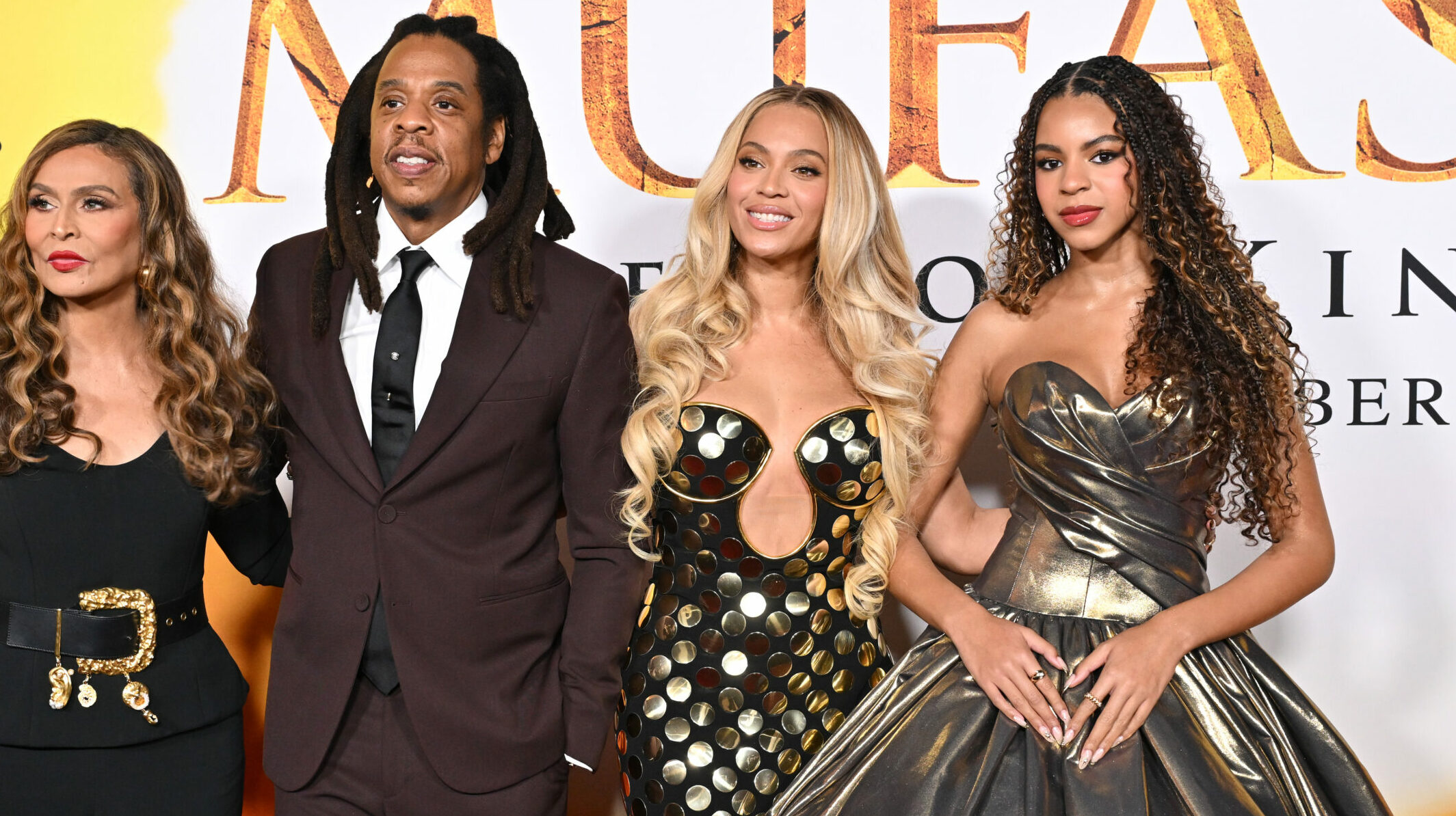 Tine Knowles, Jay-Z, Beyoncé & Blue Ivy Carter auf dem roten Teppich zu „Mufasa“